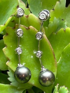 14k real solid white gold diamonds & 8.50mm Tahitian pearl dangle drop earrings